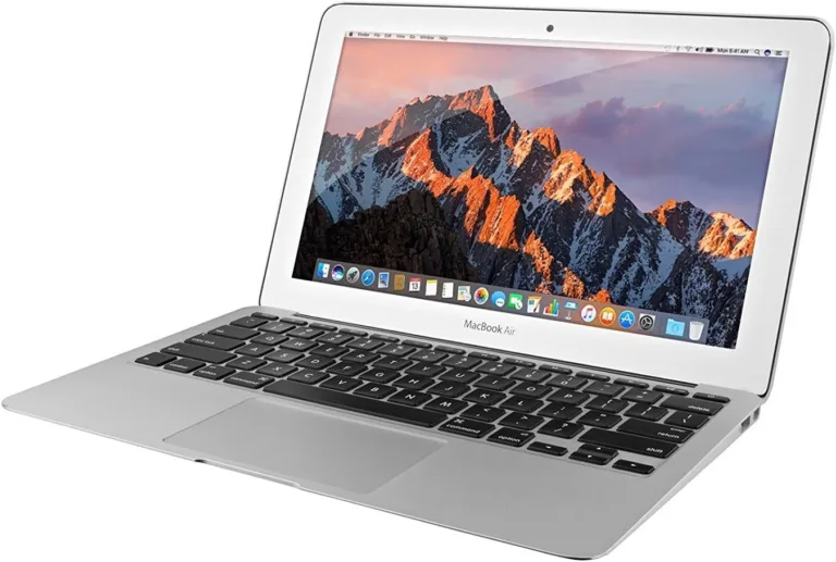 Apple MacBook Air MJVM2LL/A Review